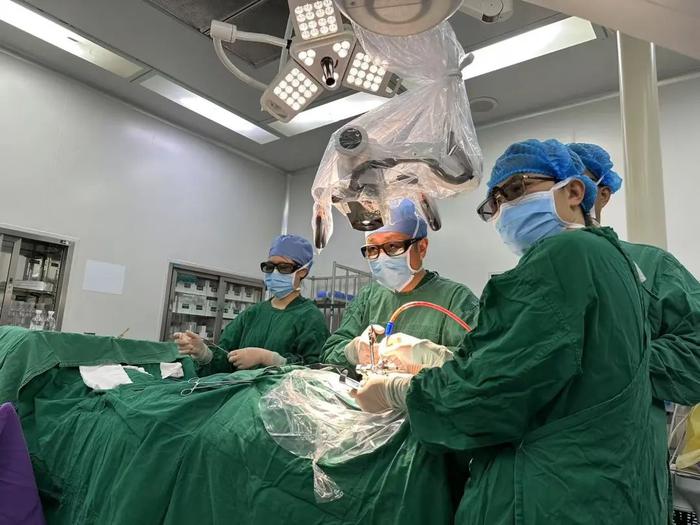 以微创数智化为刃 精准守护脊梁健康